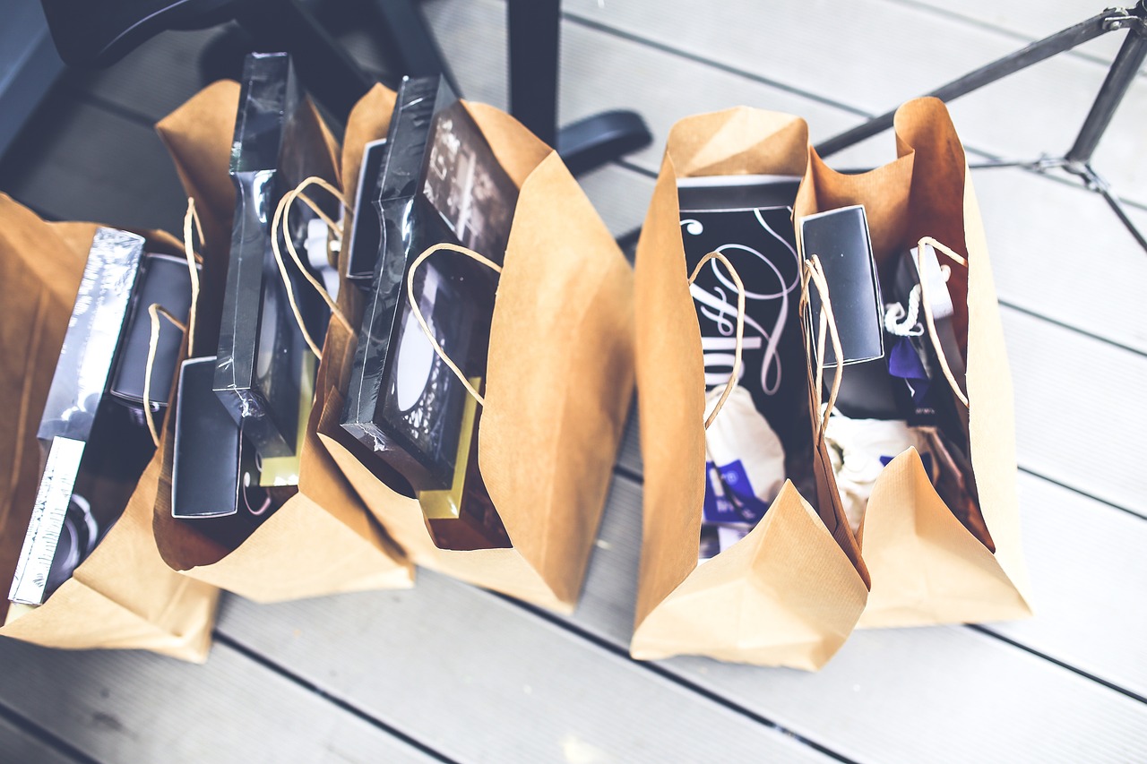 How to Make Money by Reviewing Products Online